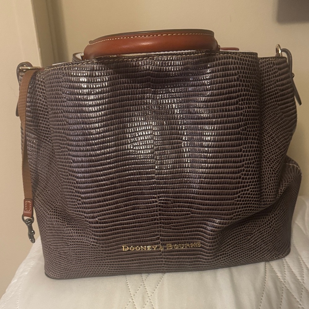 Dooney & Bourke Textured Brown Large Barlow Bag